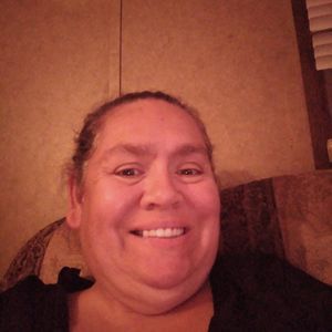 Meet your Posher, Suzanne